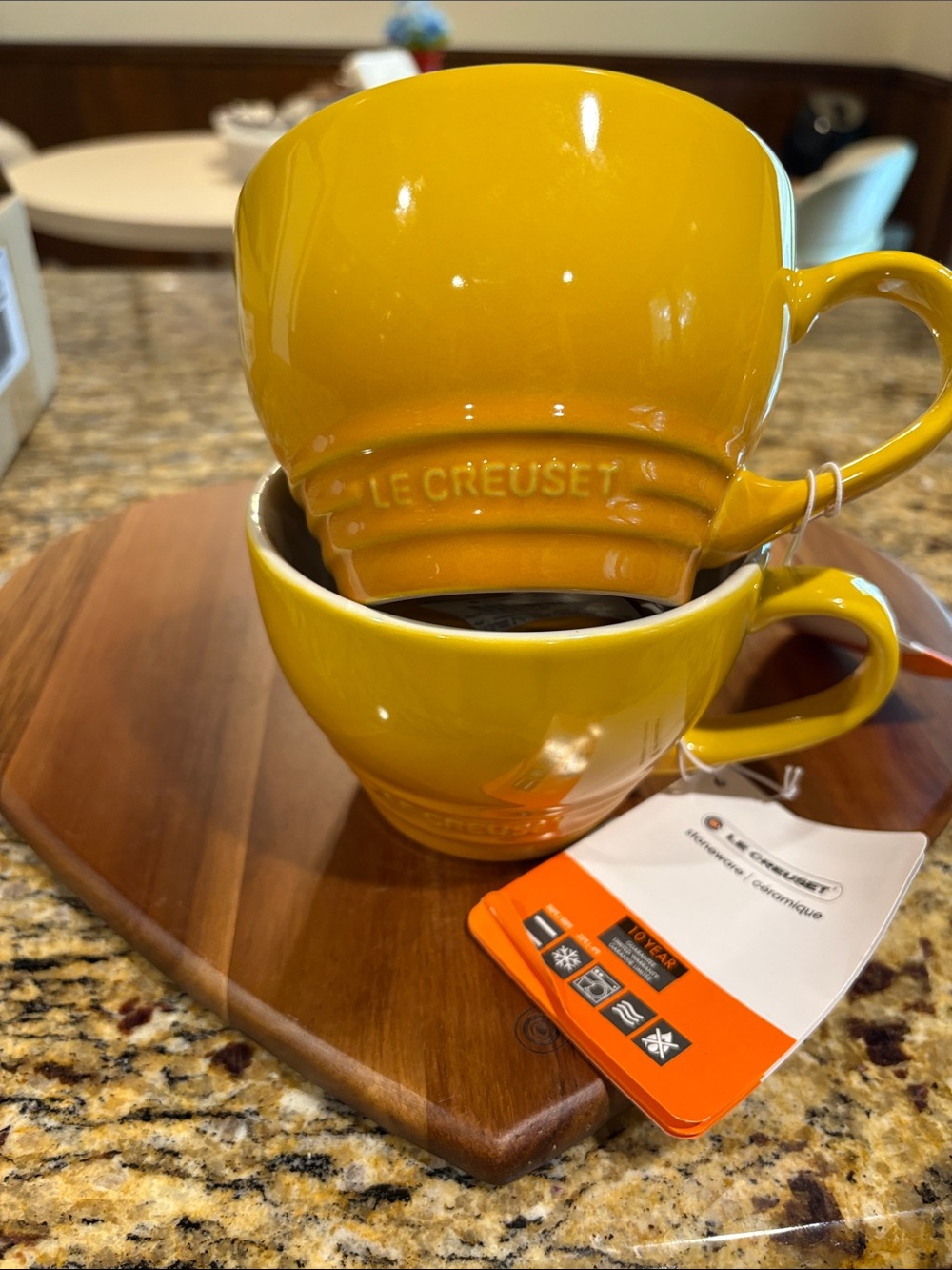 Le Creuset Giant Cappuccino Cup, set of 2, Nectar - Picture 3 of 8